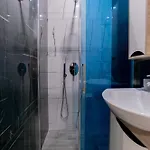 La Gioia * Tirana