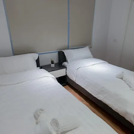 La Gioia Apartamento Tirana