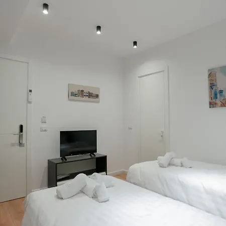 La Gioia Apartamento Tirana